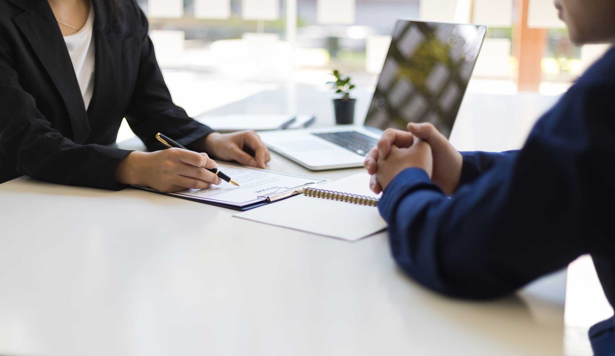 Covered functions: Trading, Operations, Risk, Sales & Marketing, Sourcing, Strategy, Finance, Treasury, Audit, IT, Legal & Compliance, Human Resources, ESG and Communication.